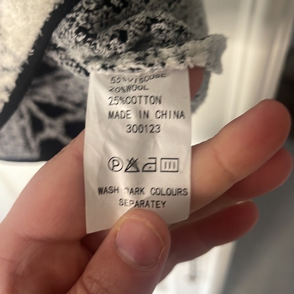 Stella McCartney Black and White Wool Bodycon Mini Dress Size Small Y2K - Picture 4 of 6